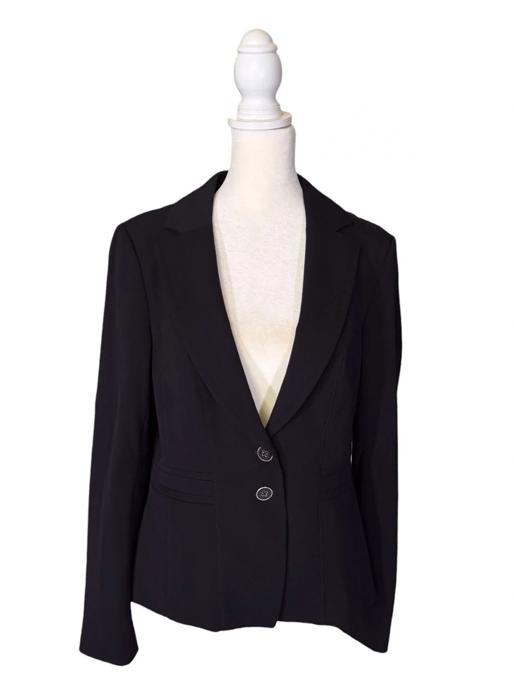 White House Black Market Women's Black Tailored Two-Button Blazer size 6 EUC